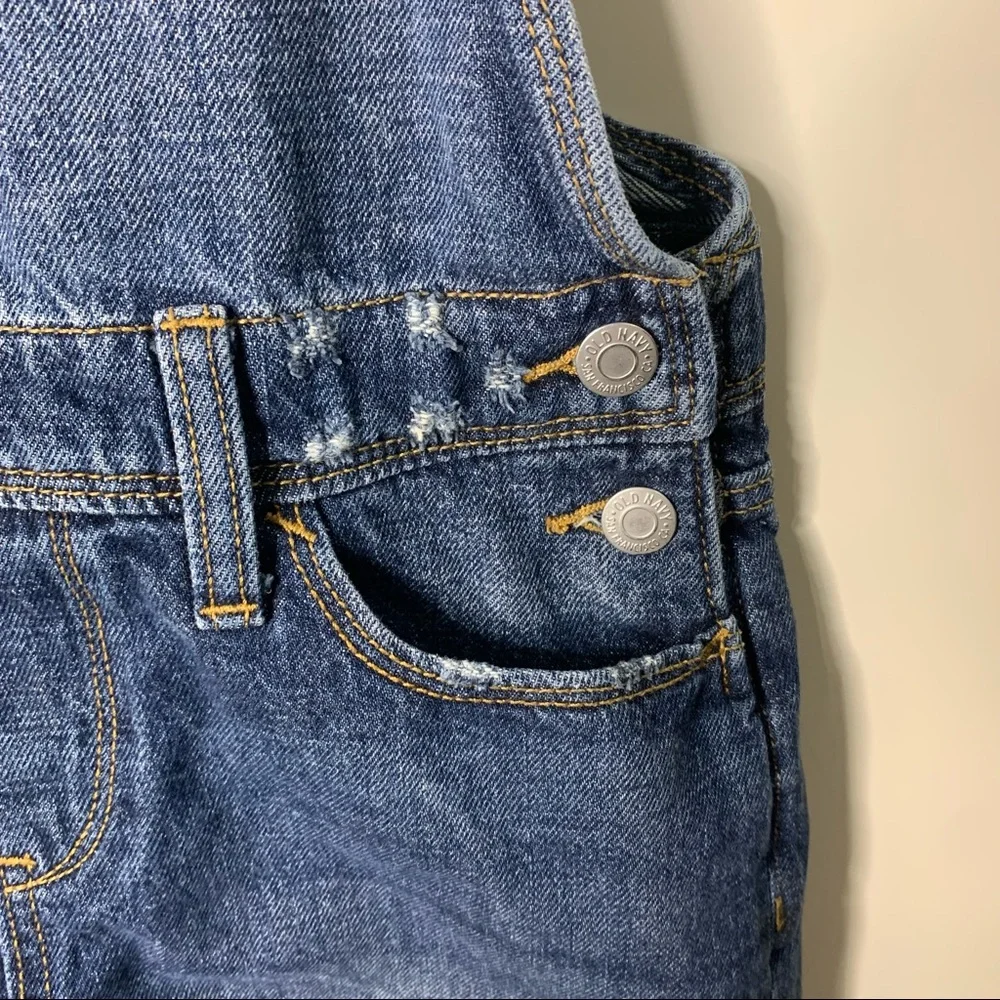 Girl’s Old Navy Denim Shortalls